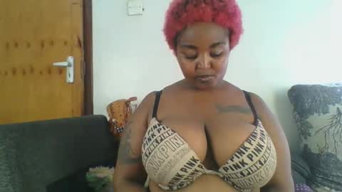 Snapshot of chubby_princess_2 chatting on November 11, 12:38 pm chubby boo online show from November 11, 12:38 pm