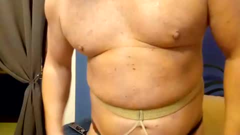 Snapshot of chubbybelly80 chatting on February 28, 3:18 am Corviglia online show from February 28, 3:18 am