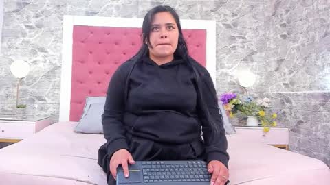 chubbybunny___ online show from January 15, 11:48 am