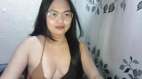 Snapshot of chubbycheeks27 chatting on April 23, 4:09 pm chubbycheeks27 online show from April 23, 4:09 pm