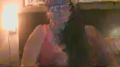 Snapshot of chubbycutie420 chatting on October 6, 1:14 am chubbycutie420 online show from October 6, 1:14 am