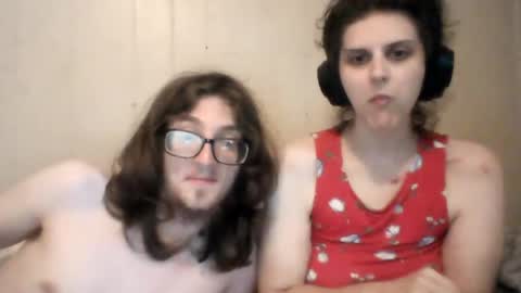 Snapshot of chubbyhoneybunny chatting on July 6, 5:59 pm Chubbyhoneybunny online show from July 6, 5:59 pm