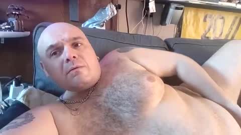 Snapshot of chubbyman44 chatting on May 25, 10:32 am chubbyman44 online show from May 25, 10:32 am