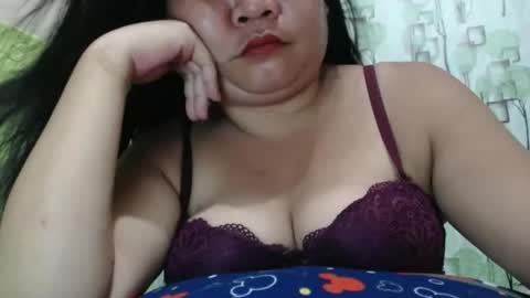 Snapshot of chubbysquirt69xx chatting on November 2, 9:22 am Ashley online show from November 2, 9:22 am