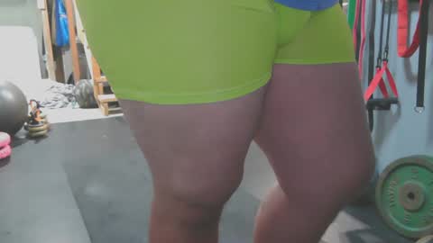 Snapshot of chubbytuna chatting on February 9, 5:43 pm Chubbypumper online show from February 9, 5:43 pm