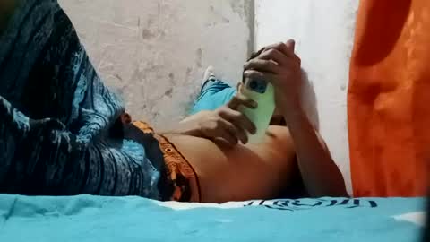 Snapshot of chupaculitos77 chatting on June 25, 12:54 am chupaculitos77 online show from June 25, 12:54 am