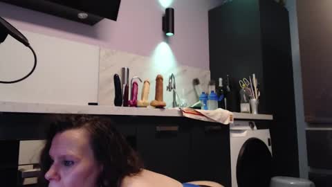 Jessica online show from December 18, 1:59 am