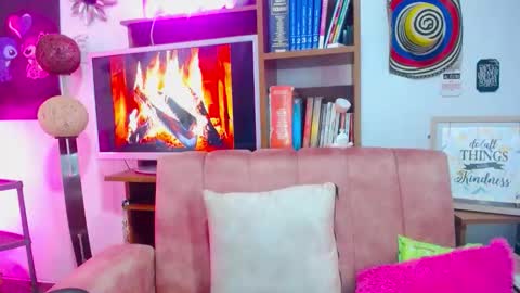 Ciara  online show from February 18, 2:07 am