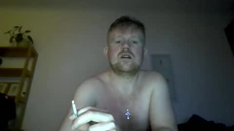 ciasnsyrize1996 online show from February 25, 9:46 pm