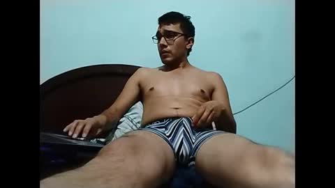 Snapshot of ciclistasinlicencia chatting on February 17, 3:15 am ciclistasinlicencia online show from February 17, 3:15 am