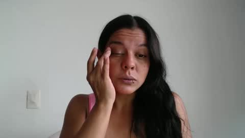 Snapshot of cielonoir04 chatting on May 21, 6:15 pm Cielo Noir online show from May 21, 6:15 pm