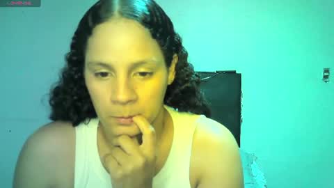 Snapshot of cieloo_777 chatting on July 3, 3:13 am cieloo_777 online show from July 3, 3:13 am