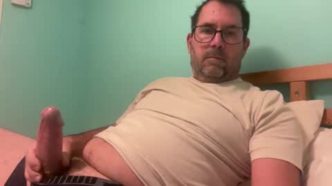 Snapshot of cigalou0606 chatting on October 30, 2:35 am cigalou0606 online show from October 30, 2:35 am