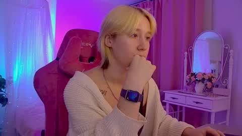 Cin Bellamy online show from October 22, 2:56 am