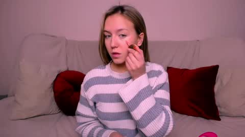 cindylovesmith online show from April 11, 5:34 am