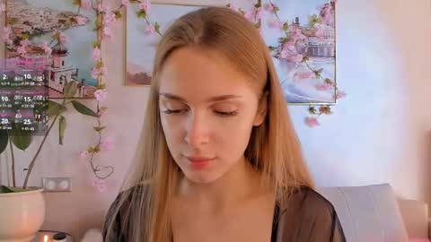 Im Cindy online show from October 22, 6:46 am