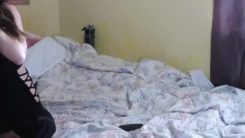 Cindy online show from April 13, 6:19 am