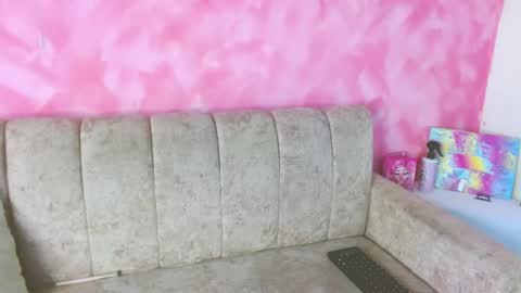 Snapshot of cinna__ chatting on May 12, 8:50 pm cinna__ online show from May 12, 8:50 pm