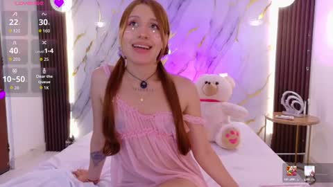 Snapshot of cinnamon_sue chatting on July 5, 9:22 pm cinnamon_sue online show from July 5, 9:22 pm