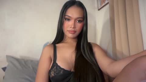 Snapshot of cinnamoncandy14 chatting on July 21, 6:10 pm Ask me online show from July 21, 6:10 pm
