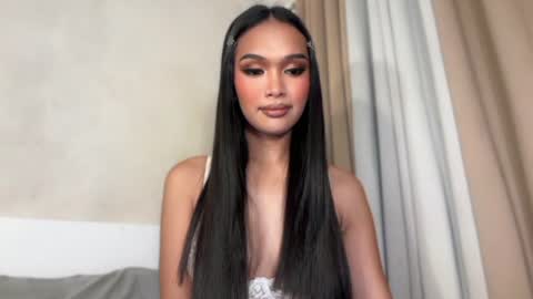Snapshot of cinnamoncandy14 chatting on July 27, 6:48 pm Ask me online show from July 27, 6:48 pm