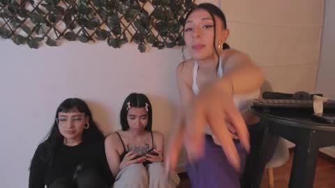 Cintya online show from February 1, 9:11 am