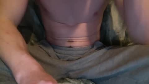 Snapshot of circumsizedbandit chatting on February 18, 6:26 am circumsizedbandit online show from February 18, 6:26 am