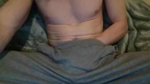 Snapshot of circumsizedbandit chatting on February 21, 10:28 am circumsizedbandit online show from February 21, 10:28 am