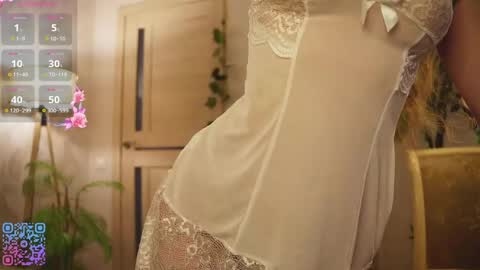 Little Amy online show from April 2, 1:09 pm