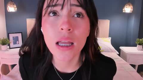 Snapshot of cityygirl_ chatting on February 10, 3:43 am Anna online show from February 10, 3:43 am