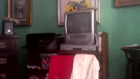 Snapshot of ciuk chatting on October 10, 8:46 am ciuk online show from October 10, 8:46 am