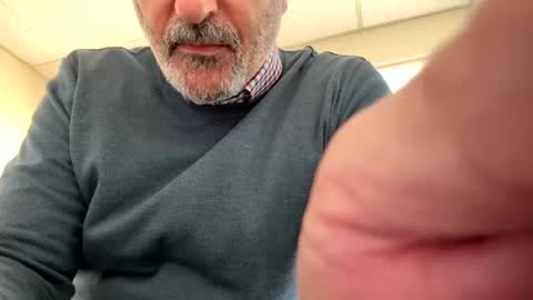 Snapshot of cj3d2 chatting on February 23, 6:38 pm Cjd32 online show from February 23, 6:38 pm