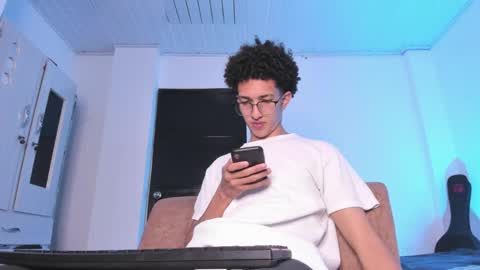 cj_davis1 online show from May 22, 2:30 am