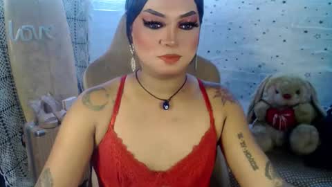 QUEEN CESS online show from April 19, 3:28 am