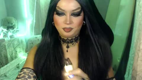 QUEEN CESS online show from June 2, 6:32 pm