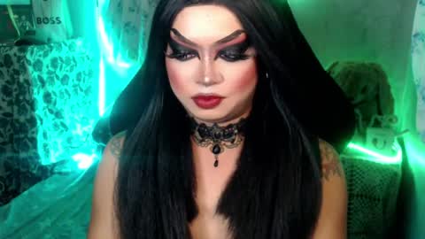 QUEEN CESS online show from July 15, 6:35 pm