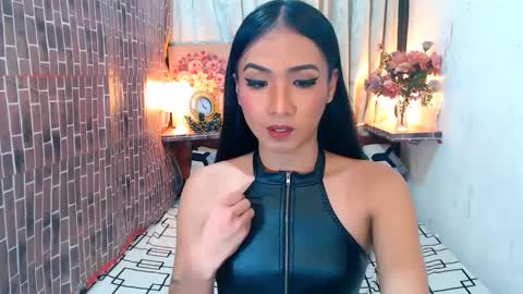 Snapshot of cjhotfucker chatting on December 3, 5:42 am CJ online show from December 3, 5:42 am