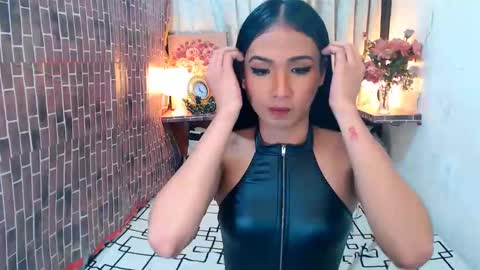 Snapshot of cjhotfucker chatting on December 3, 8:49 am CJ online show from December 3, 8:49 am