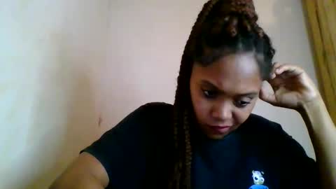 Snapshot of ckamilla45 chatting on October 29, 7:54 am ckamilla45 online show from October 29, 7:54 am