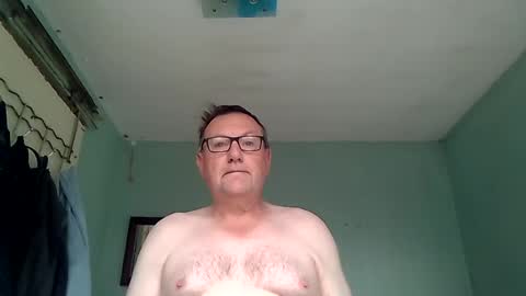Snapshot of ckb54 chatting on June 15, 6:48 am Ckb54 old online show from June 15, 6:48 am