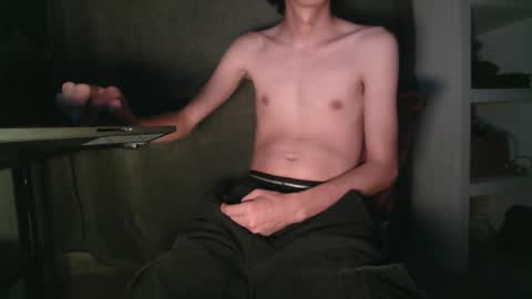 Snapshot of clady011 chatting on February 1, 1:37 am clady011 online show from February 1, 1:37 am