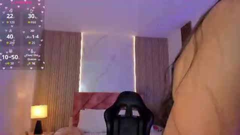 clairemillerx online show from June 25, 8:24 pm