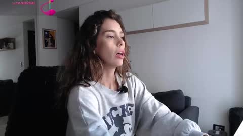 clairevarhol online show from October 8, 10:13 am