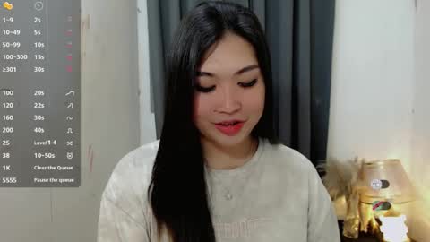 CLAIRE online show from October 30, 6:04 am