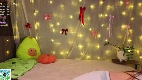 Snapshot of clairwittenmyer chatting on February 2, 11:14 pm Im Amy online show from February 2, 11:14 pm