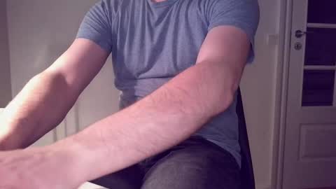 clamshive7 online show from April 17, 2:03 am