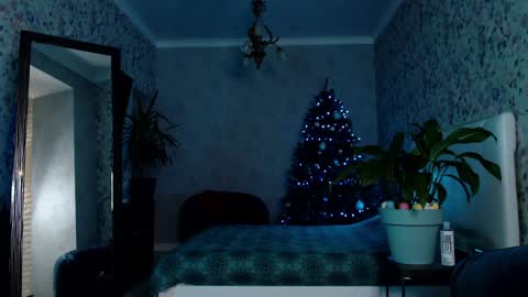 Snapshot of clara_bendover chatting on January 6, 6:41 pm Clara online show from January 6, 6:41 pm