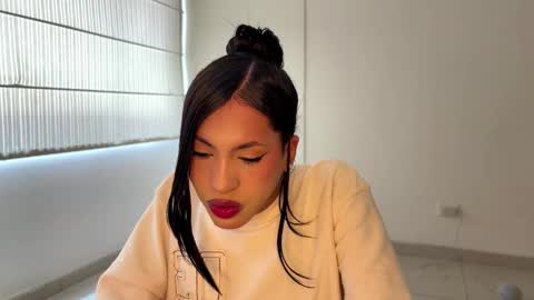 Snapshot of clara_evans_s chatting on March 15, 4:46 pm Clara online show from March 15, 4:46 pm