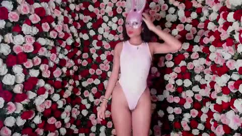 Snapshot of clara_tenssio chatting on January 6, 9:19 am Clara online show from January 6, 9:19 am