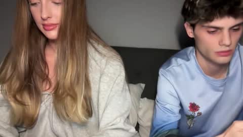 claraandnate online show from April 22, 3:31 am